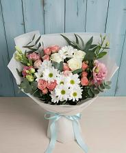 Букет цветов из:  Розы, Лизиантусы и Хризантемы в Эдельбае