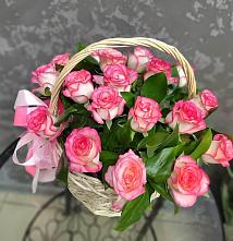 Цветочная композиция из Розы в корзине в Эдельбае