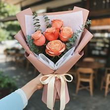 Букет цветов из:  Розы в Эдельбае