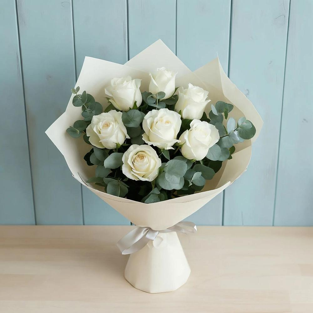 Букет Белые розы в Эвкалипте в Эдельбае