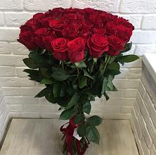 Букет Красные розы Гран При в Эдельбае