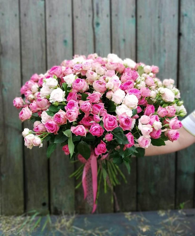 Букет Розовые кустовые розы Натали и Лав Лидия в Эдельбае