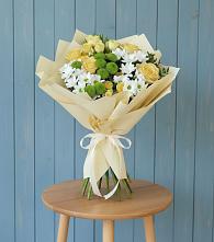 Букет цветов из:  Хризантемы и Розы в Эдельбае