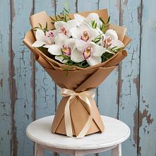 Букет цветов из:  Орхидеи и Розы #REPLACE_PRED# Эдельбае